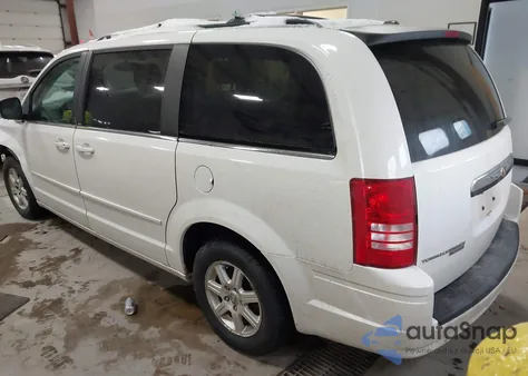 2008 Chrysler Town & Country Touring из США, поврежденный, VIN 2A8HR54P08R682904